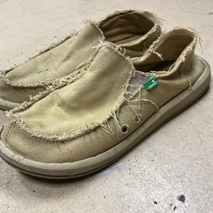 Sanuk men’s size 9